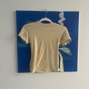 Skims top, lightly worn